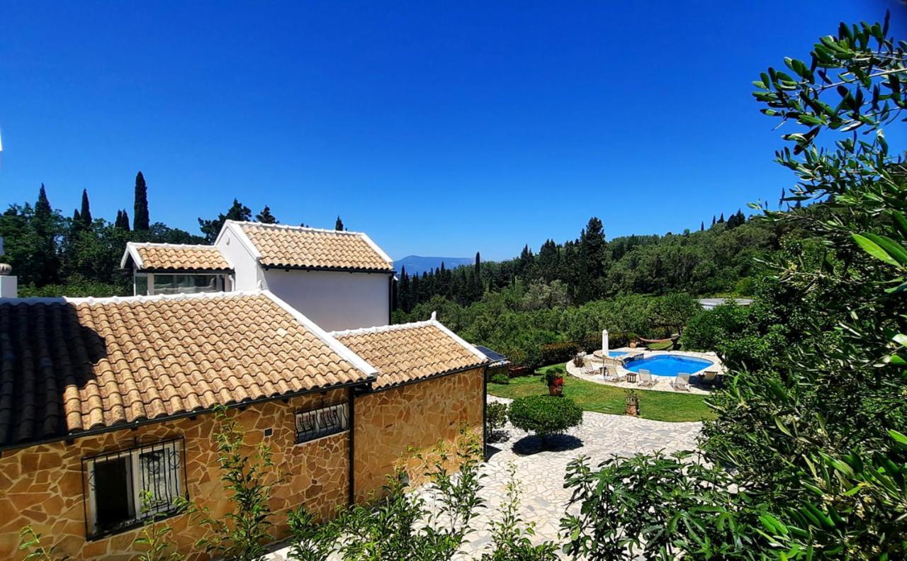 Villa Claire Corfu Achilleion Bagian luar foto